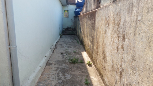 Casa Com Terreno 500 M² - Com 02 Casas - Aceita Permuta Parcial - Vila Ré