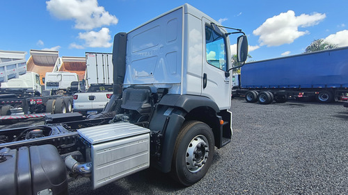 Vw 17210 Robust 23/24