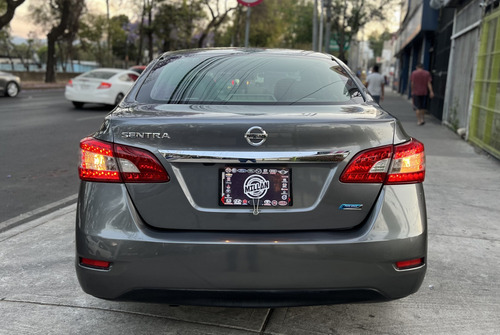 Nissan Sentra 1.8 Exclusive Navi At