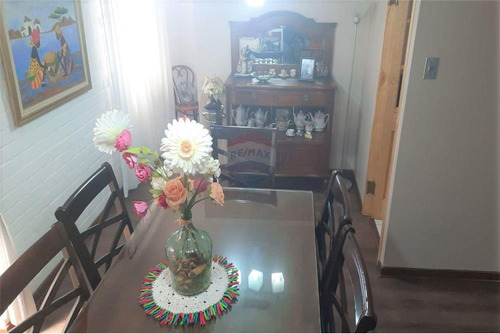 Imagen 3 de 14 de Casa En Venta 3d + 3b, Villa Los Lagos, Pudahuel