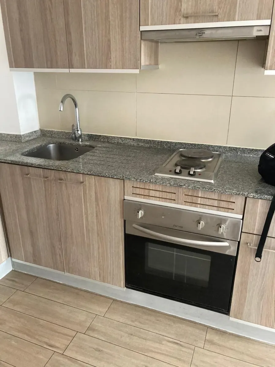 Imagen 1 de 10 de Arriendo Dpto De 1d Y 1b Cerca Del Metro Plaza Chacabuco