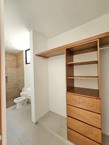 ¡una Planta! Casa En Venta En Zona Country Al Norte De Mérida