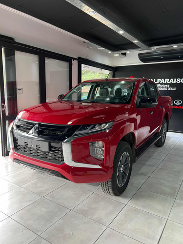 Mitsubishi L200 2.4 Di-d High Power 181cv Cuero
