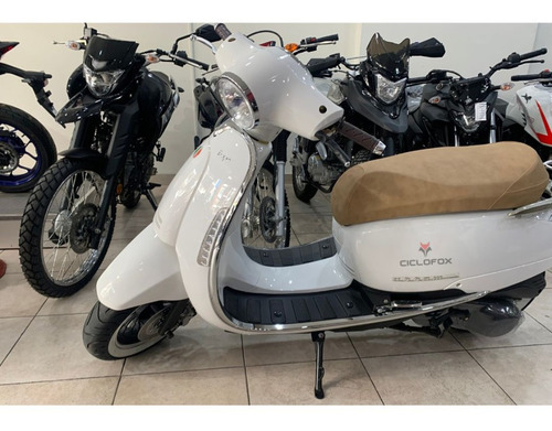 Imagen 10 de 16 de Motomel Scooter Strato Euro 150 0km Ciclofox Balvanera
