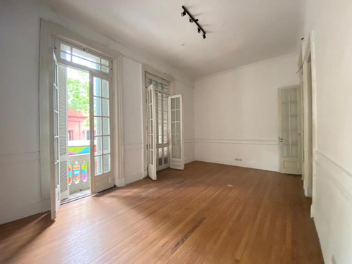 Petit Hotel En Palermo Viejo En Venta - Palacio Estilo Francés, Propiedad Única