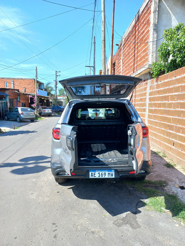 Fiat Toro 1.8 Freedom 4X2 At