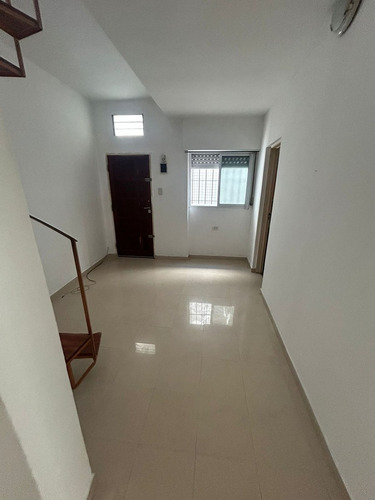 Venta Ph 2 Amb Refaccionado A Nuevo Lanús Oeste