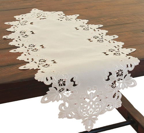 Xia Home Fashions Victoriano Encaje Bordado Cutwork Camino D