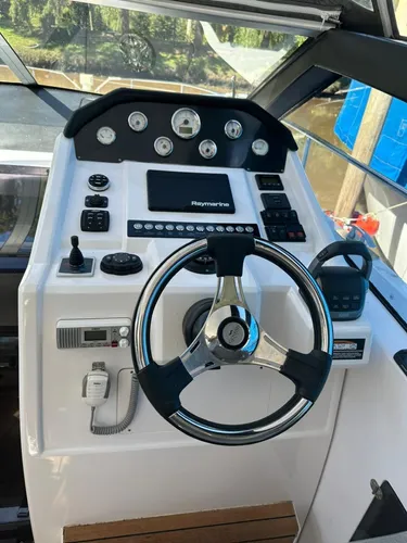 Genesis 350 2022 Volvo Penta Diesel Full