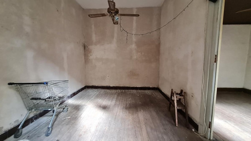 Imagen 8 de 11 de Vende Casa 3 Dormitorios , Azotea Y Sotano De 132 M2 - Cordón