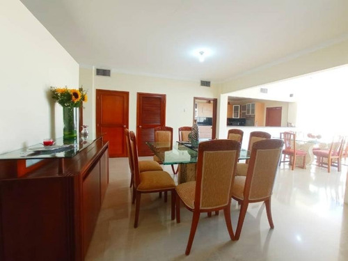 Imagen 4 de 16 de Townhouse En Alquiler La Colonia Mdm: 164016