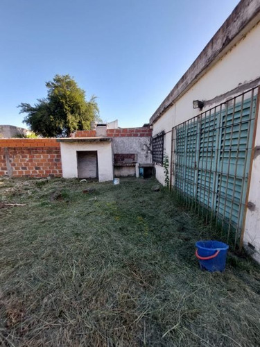 Imagen 10 de 11 de Casa En Venta En Merlo Sur