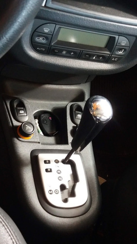 Imagem 11 de 11 de Citroën C3 2012 1.6 16v Exclusive Flex Aut. 5p