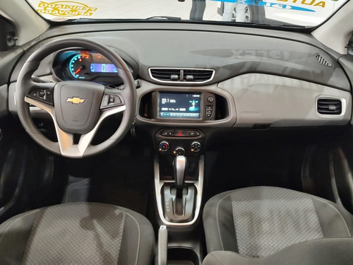 Imagem 7 de 20 de Chevrolet Onix 1.4 Mpfi Lt 8v 2018