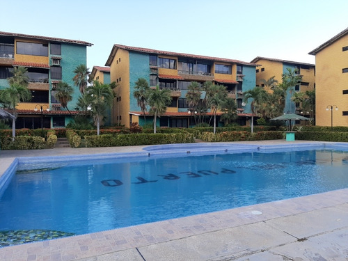 Imagen 2 de 3 de Venta Moderno Y Amplio Apartamento Planta Baja Con Terraza