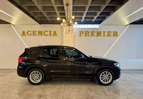 BMW X3 2.0 sDrive20iA At