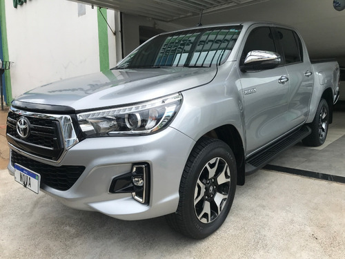 Imagem 1 de 15 de Toyota Hilux Srx 2.8 Diesel 4x4 Aut. 2019 -apenas 76.992 Km
