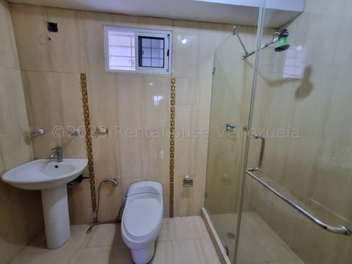 Casa En Venta En Ciudad Roca Al Este De Barquisimeto Cod: 25-8708 Jpg