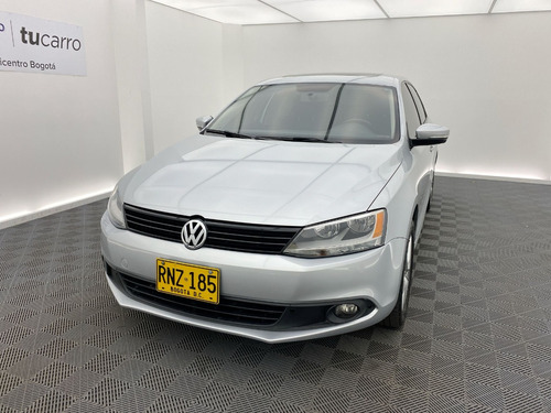 Volkswagen Jetta 2.5 Trendline | TuCarro