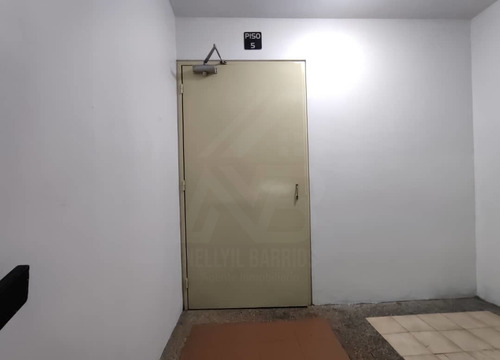 En Venta Cómodo Apartamento Remodelado En El Rosal Ideal Para Pareja O Persona Sola Compra Y Vive En Una De Los Mejores Municipios De Caracas Chacao