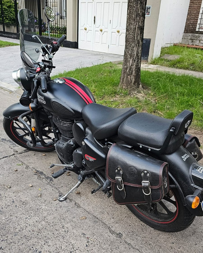 Royal Enfield Classic 350 Dark Stealth Black