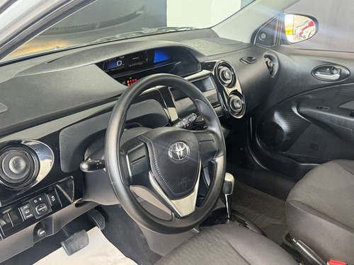 Toyota Etios ETIOS X 1.3 Flex 16V 5p Aut.