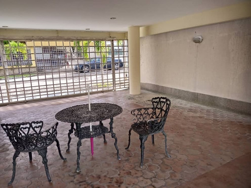 Imagen 26 de 27 de Casa Amplia Ubicada En Urbanización Chilemex, Puerto Ordaz