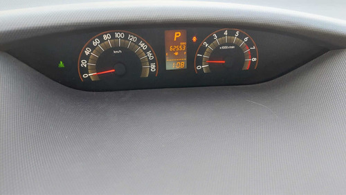 Imagen 4 de 11 de Toyota Ractis 1.5 Automática