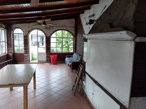 Imagen 16 de 17 de Casa De 3 Dormitorios En Venta Con Quincho Parrillero Y Pileta Zona Sur Rosario