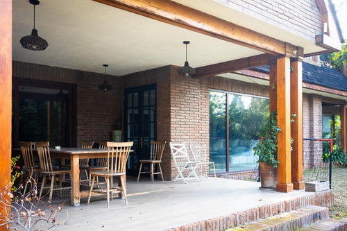 *** Clasica Arquitectura *** Amoblada Remodelada ***