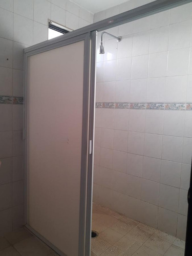 Casa En Venta Garage Para 3 Autos, Alberca - Granjas De La Boticaria