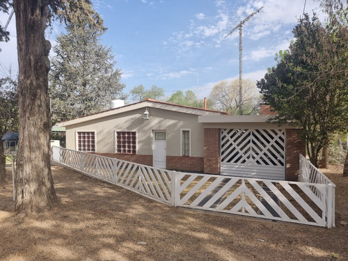 Casa Venta Santa Rosa De Calamuchita 4 Dormitorios A 50 Metros Del Rio Excelente Ubicación Santa Rosa Del Rio Escritura