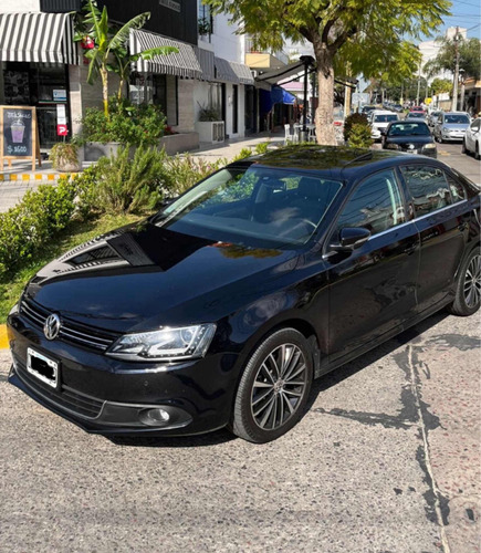 Volkswagen Vento 2.0 Sportline Tsi 200cv Bi-xenon Dsg