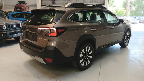 Subaru Outback 2.5 Limited Es