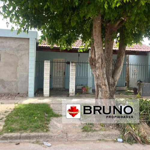 Casa En Venta En Parque San Martin