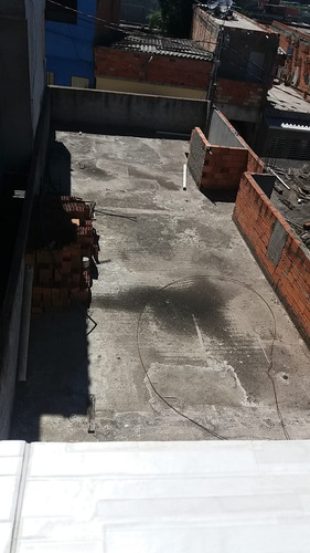 Casa Com 2 Quartos 2 Banheiros Garagem Pra 4 Carros