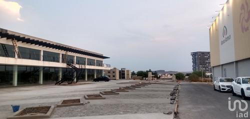 Renta Local Comercial 0 Ambiente Arboledas De San Javier