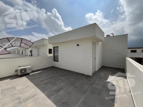Casa En Venta En Dominio Cumbres García