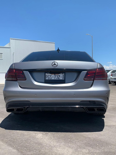 Imagen 7 de 15 de Mercedes-benz Clase E 2015 5.5l 63 Amg Biturbo Mt