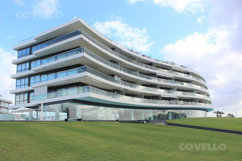 Imagen 10 de 11 de Penthouse Frente Al Mar En Venta Y Alquiler Anual - 3 Dorm Mas Servicios !