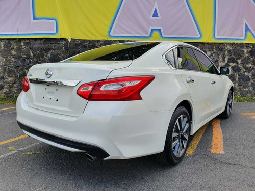 Imagen 8 de 15 de Nissan Altima 2017 2.5 Advance Cvt
