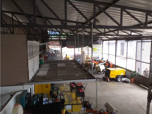 Bodega En Venta, Vitrina Comercial, Acacias Meta