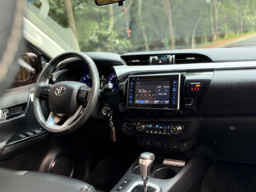 Toyota Hilux 2.8 SRV 4X4 CD 16V DIESEL 4P AUTOMÁTICO