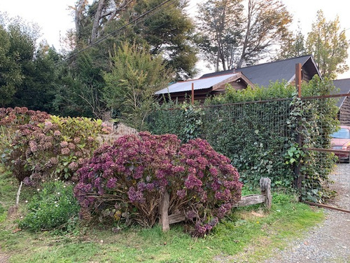 Cabañas De Turismo Funcionando, Sector Niebla, Valdivia