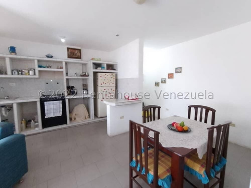 Imagen 4 de 12 de Apartamento En Venta Conjunto Res. Santa Barbara Suites - Maracay Mls 23-14400 Km.