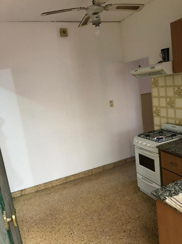 Venta - Buen Depto T/casa 3 Amb C/patio Y Terraza! Banfield
