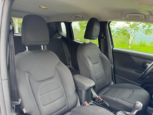 Jeep Renegade 1.8 Latitude 4x2 At
