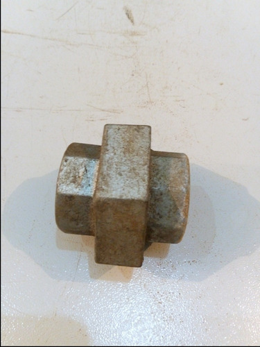 Unión Universal Galvanizada De 3/4 En Oferta (Usado)