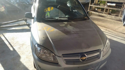 Imagem 3 de 4 de Sucata Celta Desmanche Motor Câmbio Peças Lataria