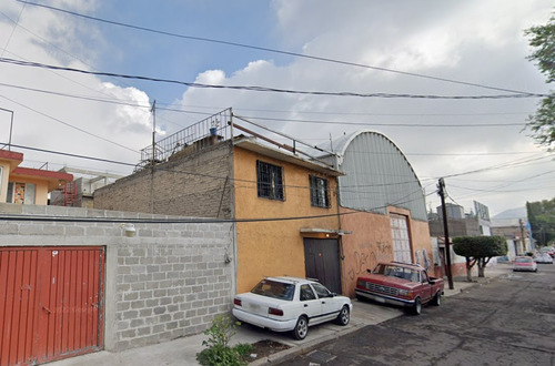 Excelente Casa Con Gran Ubicacion Y Gran Plusvalia Al Adquirirla Mediante Remate Bancario Aprovecha!!!
